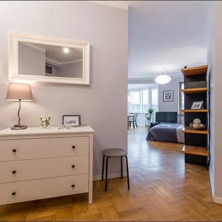 P&o Plac Europy 2 Apartment *